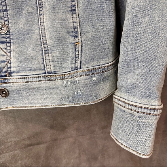Light Wash Denim Jacket Stretch Cotton-Blend Classic Trucker Coastal Blue S Soma - Picture 10 of 15